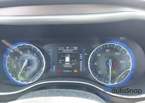 2023 Chrysler Voyager Lx z USA, uszkodzony, nr VIN 2C4RC1CG4PR568331